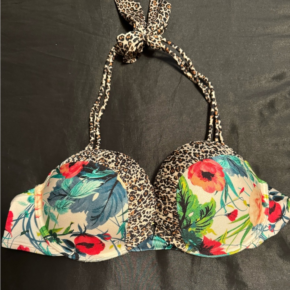 Victoria Secret Bombshell bikini top